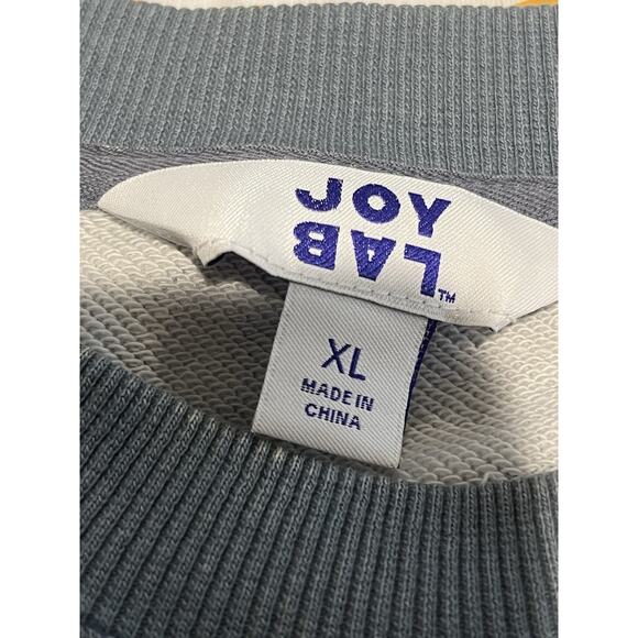 Joy Lab Women’s Cropped Leopard Print Relaxed Fit Sweatshirt Blue Gray Size XL - Picture 3 of 4